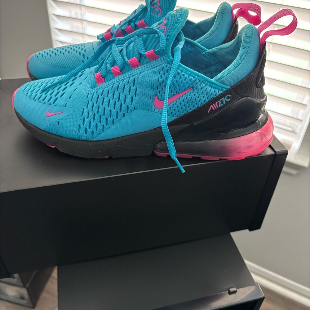 Nike Air Max 270 Teal and Pink Sneakers
